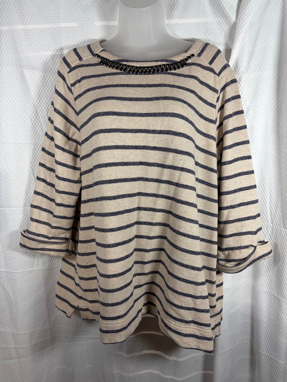 Really Pretty Coldwater Creek Dressy Sweatshirt EUC